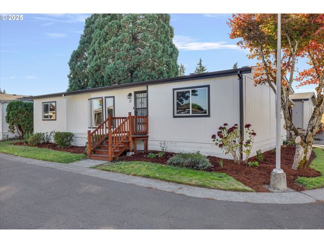 835 Se 1ST Ave 17, Canby, OR 97013