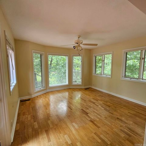 127 Cifuentes Way, Hot Springs Village, AR 71909