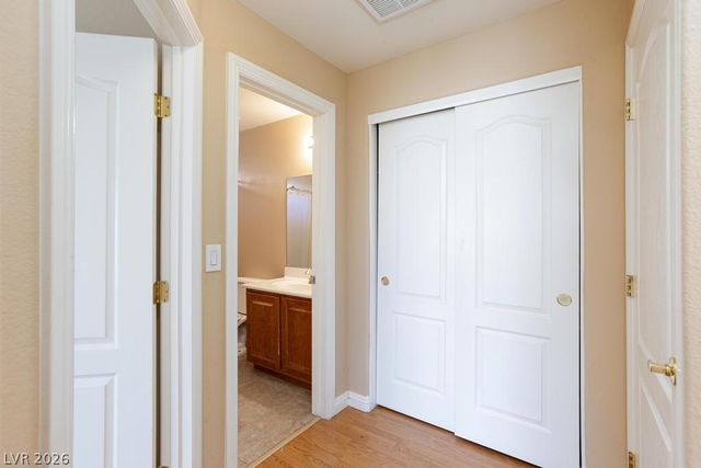 8800 Horizon Wind Avenue 101, Las Vegas, NV 89178