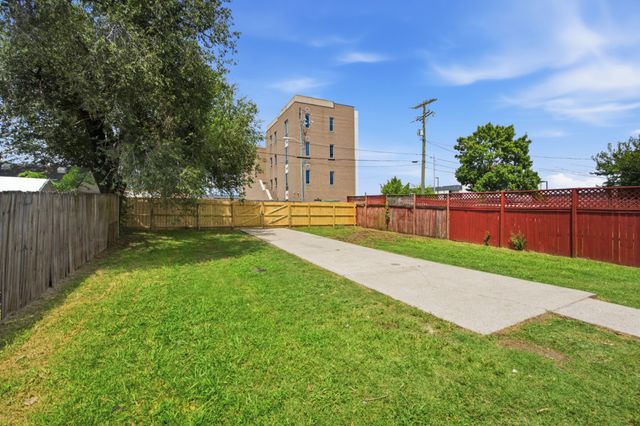 918 Phillips St, Nashville, TN 37208