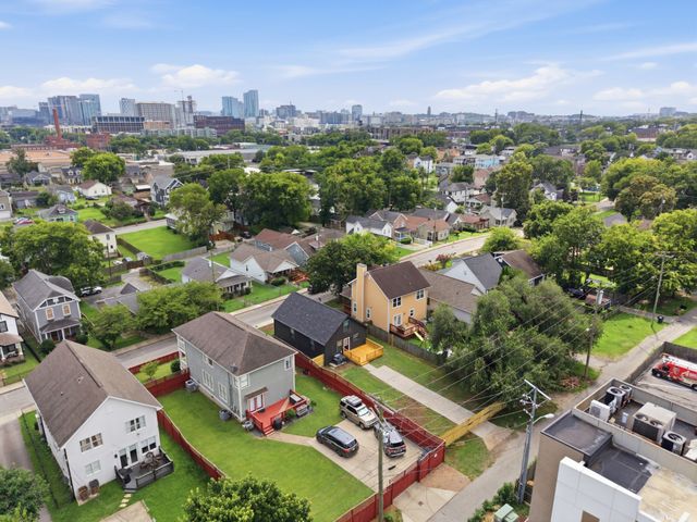 918 Phillips St, Nashville, TN 37208