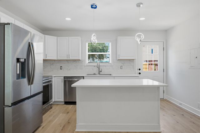 918 Phillips St, Nashville, TN 37208