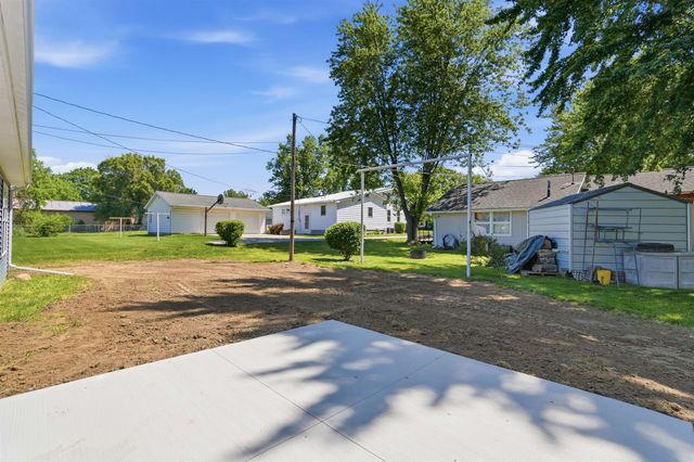 520 S Center Street, Waterloo, IN 46793