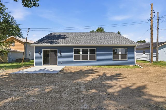 520 S Center Street, Waterloo, IN 46793