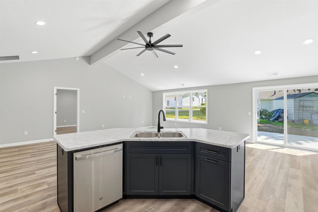 520 S Center Street, Waterloo, IN 46793