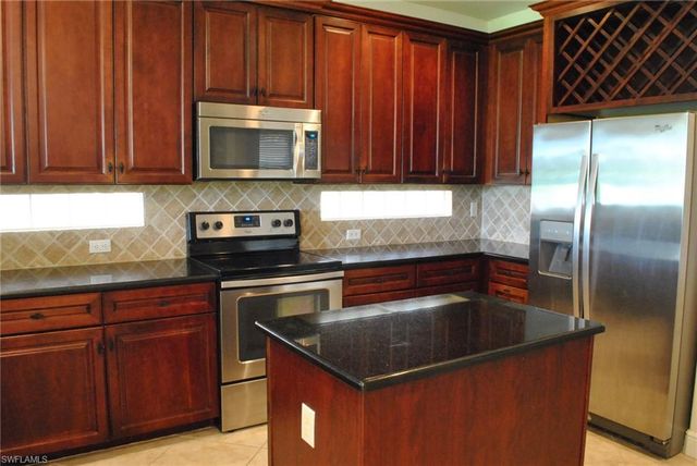 1682 Double Eagle TRL, Naples, FL 34120