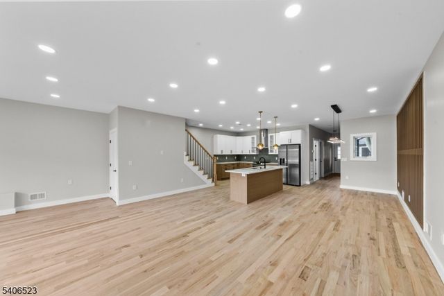 404 Washington St, Perth Amboy City, NJ 08861