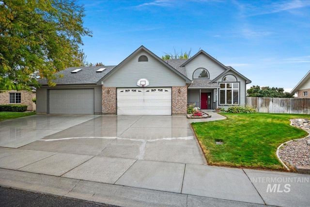 2298 Hillcrest Dr, Twin Falls, ID 83301 property photo
