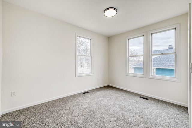 207 S ROCK GLEN RD, Baltimore, MD 21229