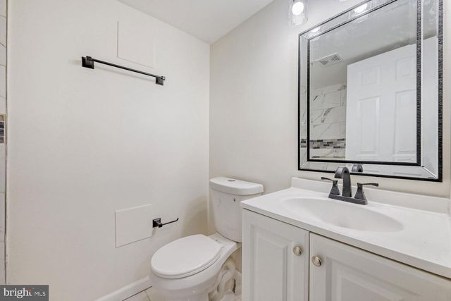 207 S ROCK GLEN RD, Baltimore, MD 21229