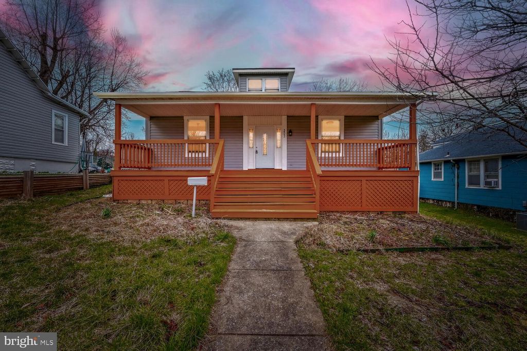 207 S ROCK GLEN RD, Baltimore, MD 21229