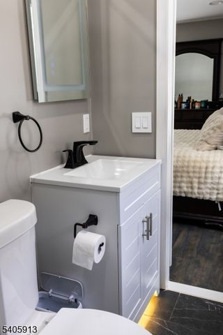 654 Succasunna Rd, Mount Arlington Boro, NJ 07850