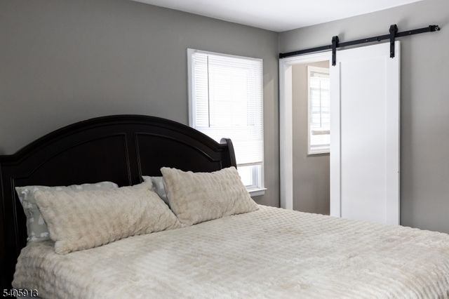 654 Succasunna Rd, Mount Arlington Boro, NJ 07850