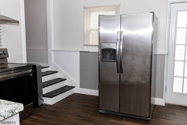 654 Succasunna Rd, Mount Arlington Boro, NJ 07850