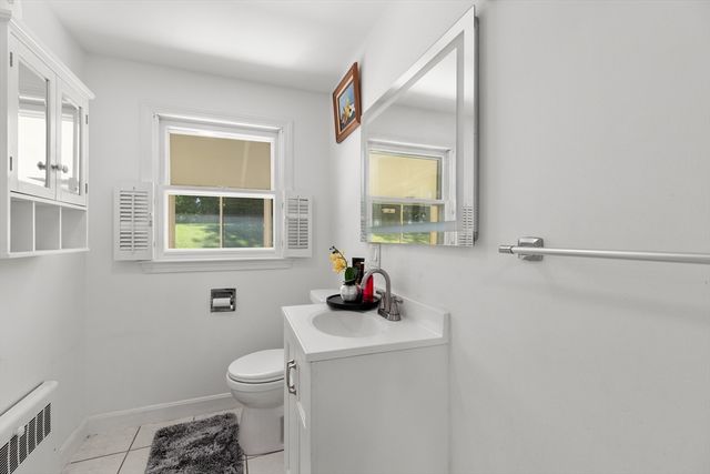 207 Washington St, Leominster, MA 01453