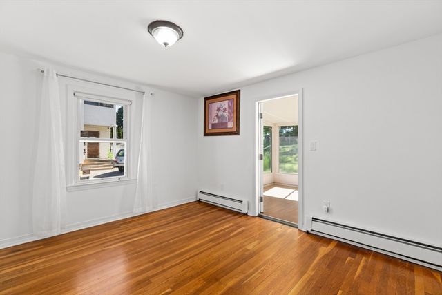 207 Washington St, Leominster, MA 01453