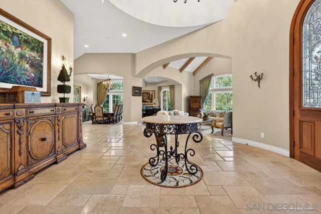 6253 Clubhouse Drive, Rancho Santa Fe, CA 92067