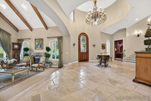 6253 Clubhouse Drive, Rancho Santa Fe, CA 92067