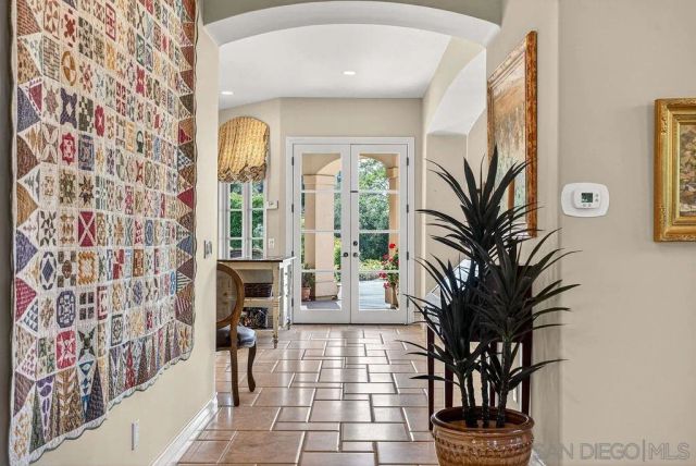 6253 Clubhouse Drive, Rancho Santa Fe, CA 92067
