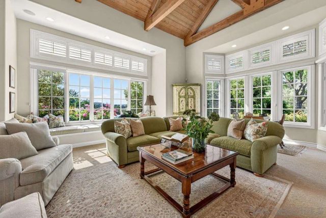 6253 Clubhouse Drive, Rancho Santa Fe, CA 92067