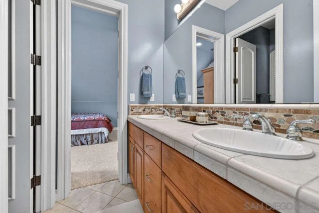 6253 Clubhouse Drive, Rancho Santa Fe, CA 92067