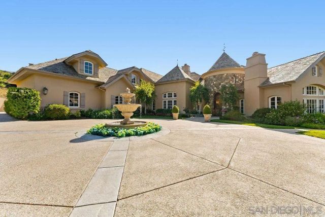 6253 Clubhouse Drive, Rancho Santa Fe, CA 92067
