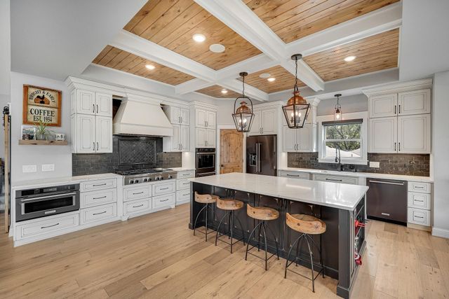 8524 Haeg Drive, Bloomington, MN 55431