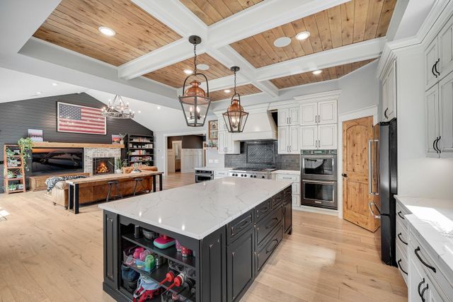 8524 Haeg Drive, Bloomington, MN 55431