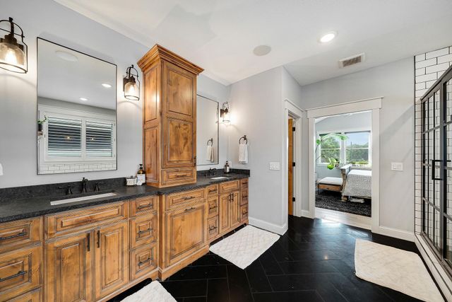 8524 Haeg Drive, Bloomington, MN 55431