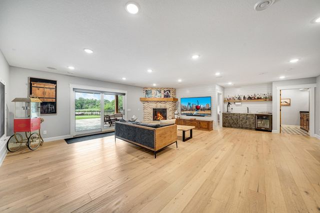8524 Haeg Drive, Bloomington, MN 55431