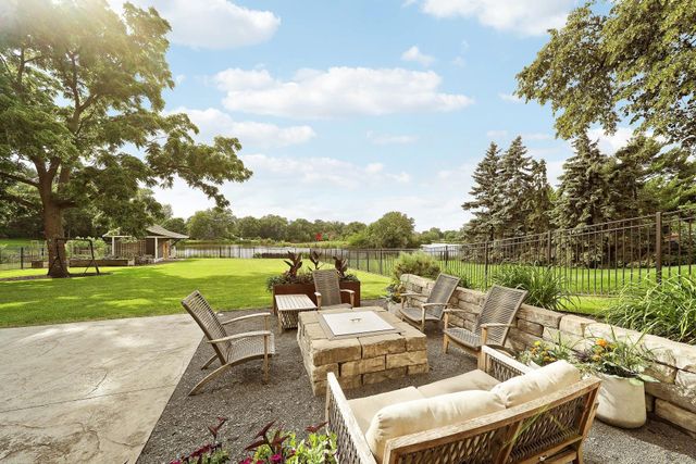 8524 Haeg Drive, Bloomington, MN 55431