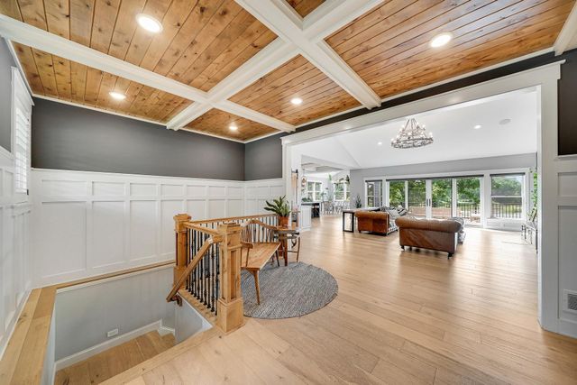 8524 Haeg Drive, Bloomington, MN 55431