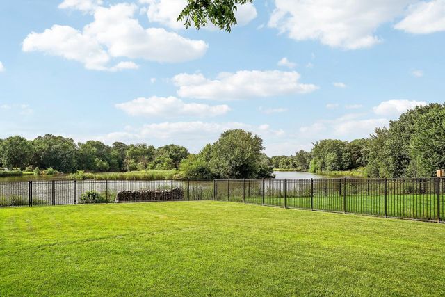 8524 Haeg Drive, Bloomington, MN 55431