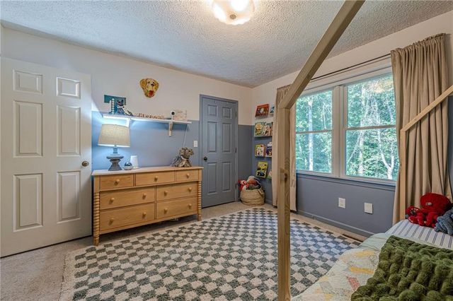 126 Junaluska Drive, Woodstock, GA 30188