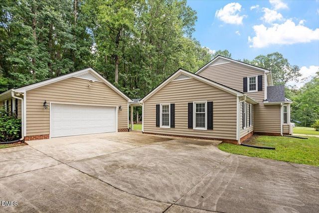 119 E Stratford Drive, Henderson, NC 27537