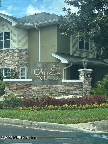 3750 SILVER BLUFF Boulevard 305, Orange Park, FL 32065