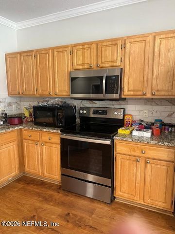 3750 SILVER BLUFF Boulevard 305, Orange Park, FL 32065