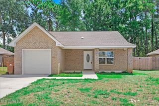 390 Rosalie Maria Drive, Biloxi, MS 39531