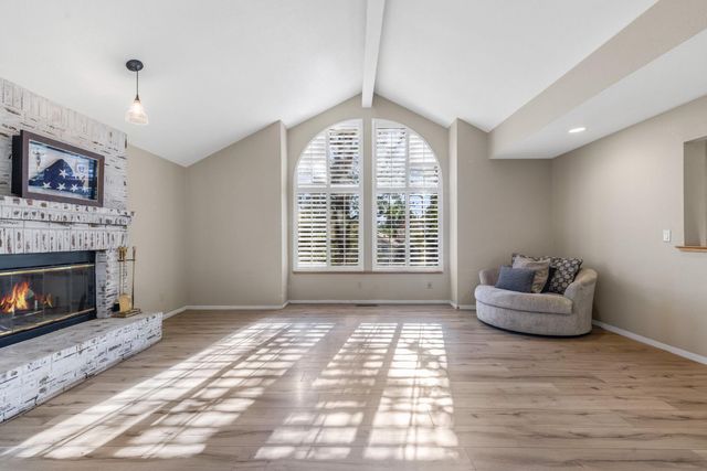 164 Rebecca Way, Folsom, CA 95630