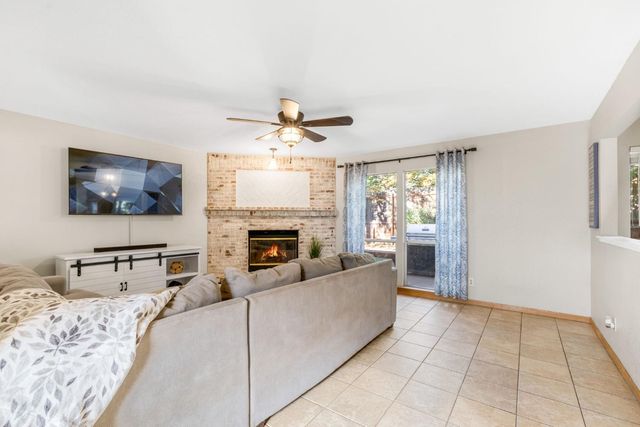 164 Rebecca Way, Folsom, CA 95630