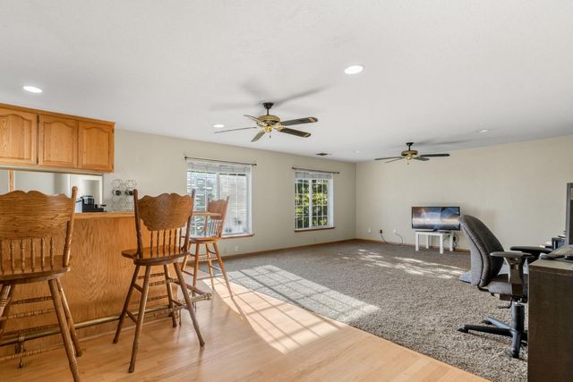 164 Rebecca Way, Folsom, CA 95630