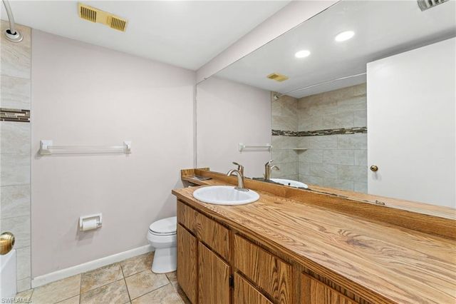 6142 Whiskey Creek DR 611, Fort Myers, FL 33919