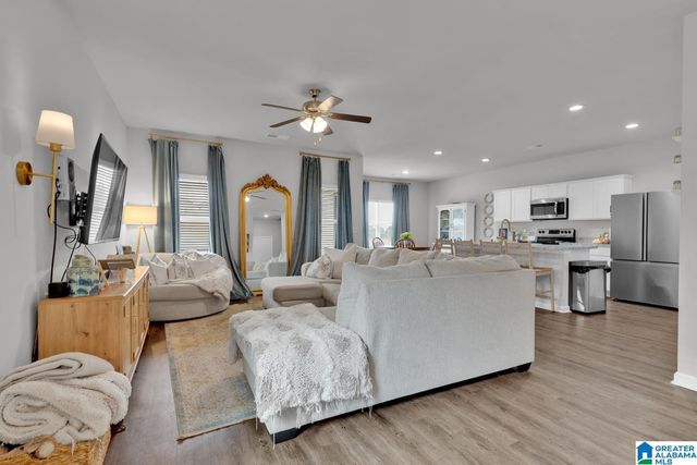 8653 MOHRING PLACE, Leeds, AL 35094