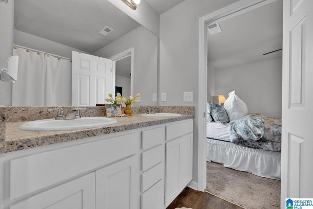 8653 MOHRING PLACE, Leeds, AL 35094