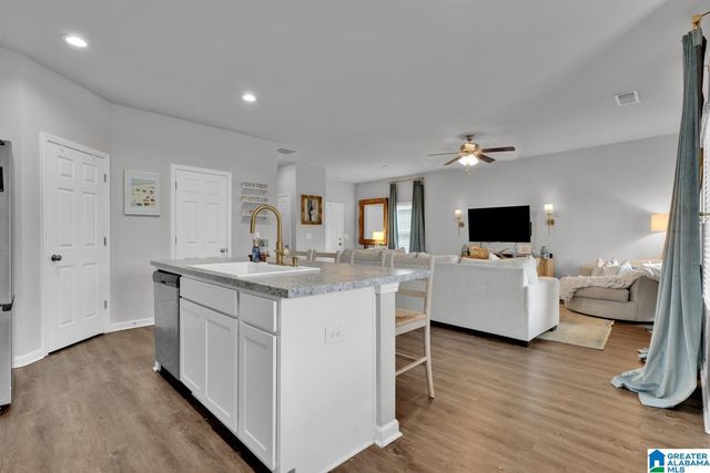 8653 MOHRING PLACE, Leeds, AL 35094