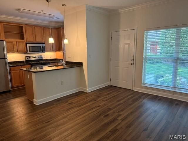2632 McKnight Crossing Court, Rock Hill, MO 63124