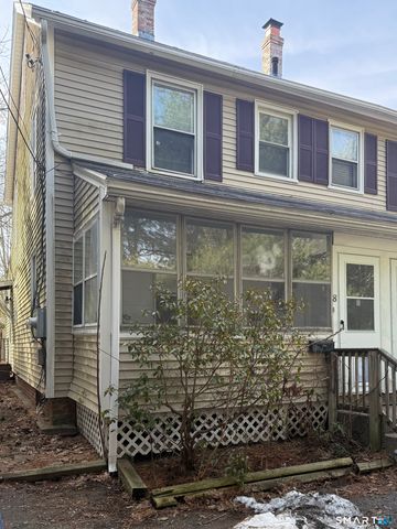 8 Rogers Place, Manchester, CT 06040