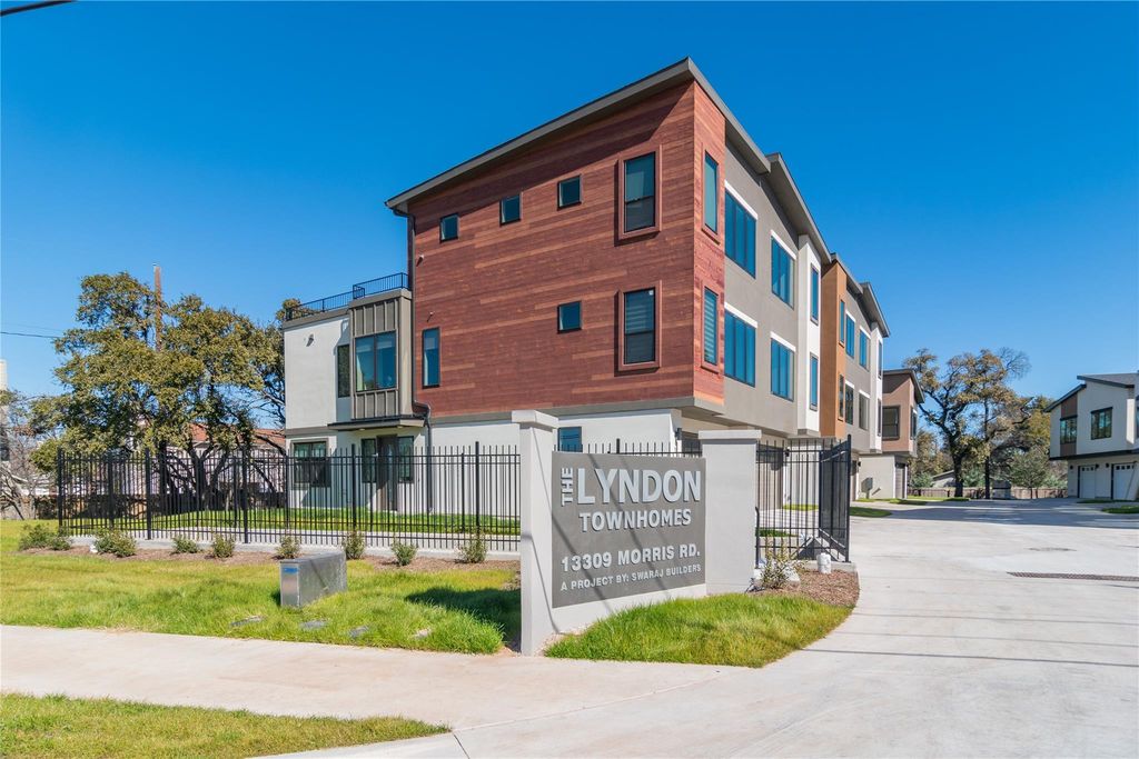 13309 Morris RD 62, Austin, TX 78729