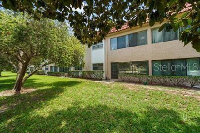 1750 BELLEAIR FOREST DRIVE A8, Belleair, FL 33756