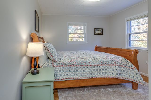 264 Briar Hill Road, Hopkinton, NH 03229